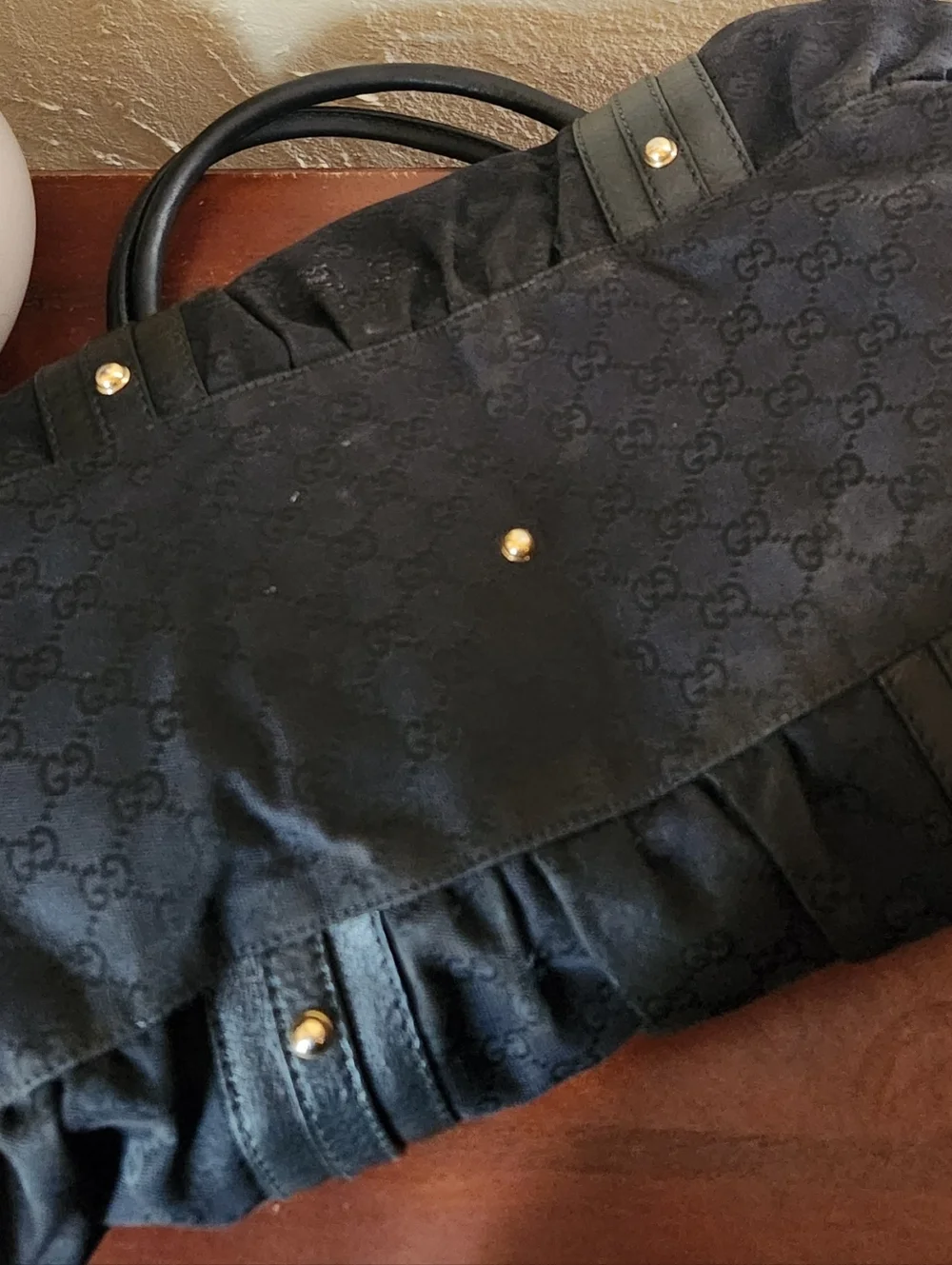 Gucci Black Canvas and Leather Interlocking Shoulder Bag - Picture 9 of 11